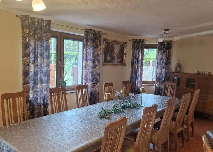 Bylew Zacisze וילה *